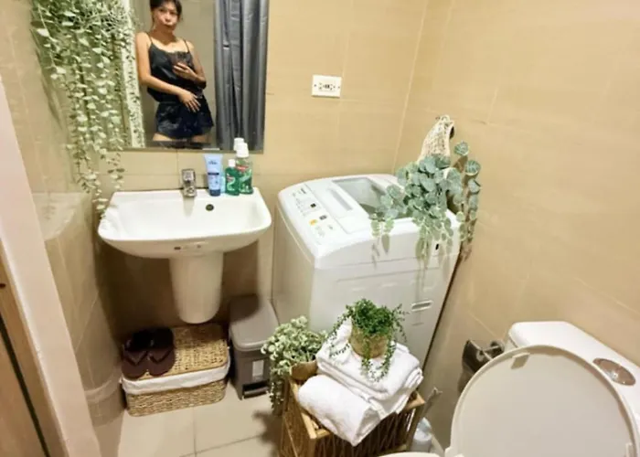 Aparthotel Near Naia Airport *