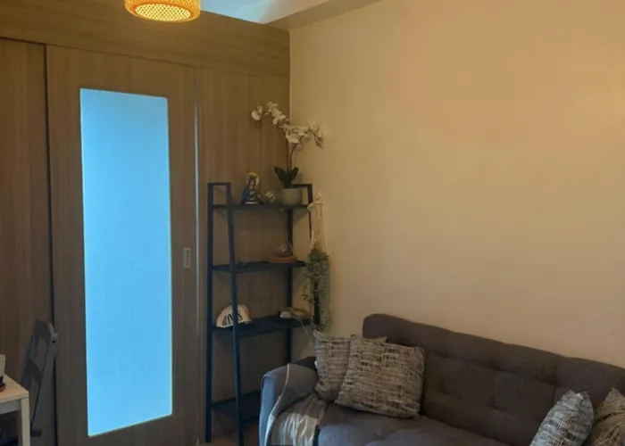 Aparthotel Near Naia Airport *